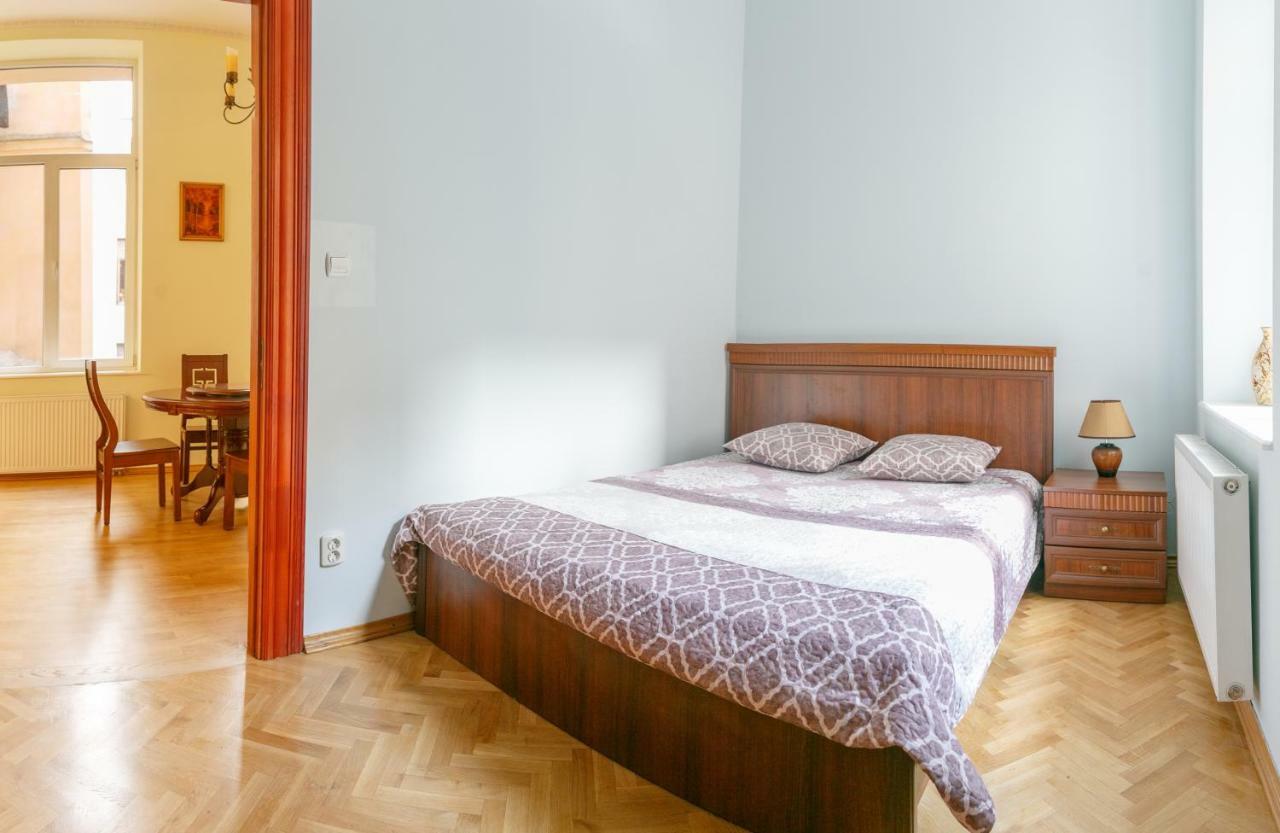 Grand Lviv Apartment I ภายนอก รูปภาพ